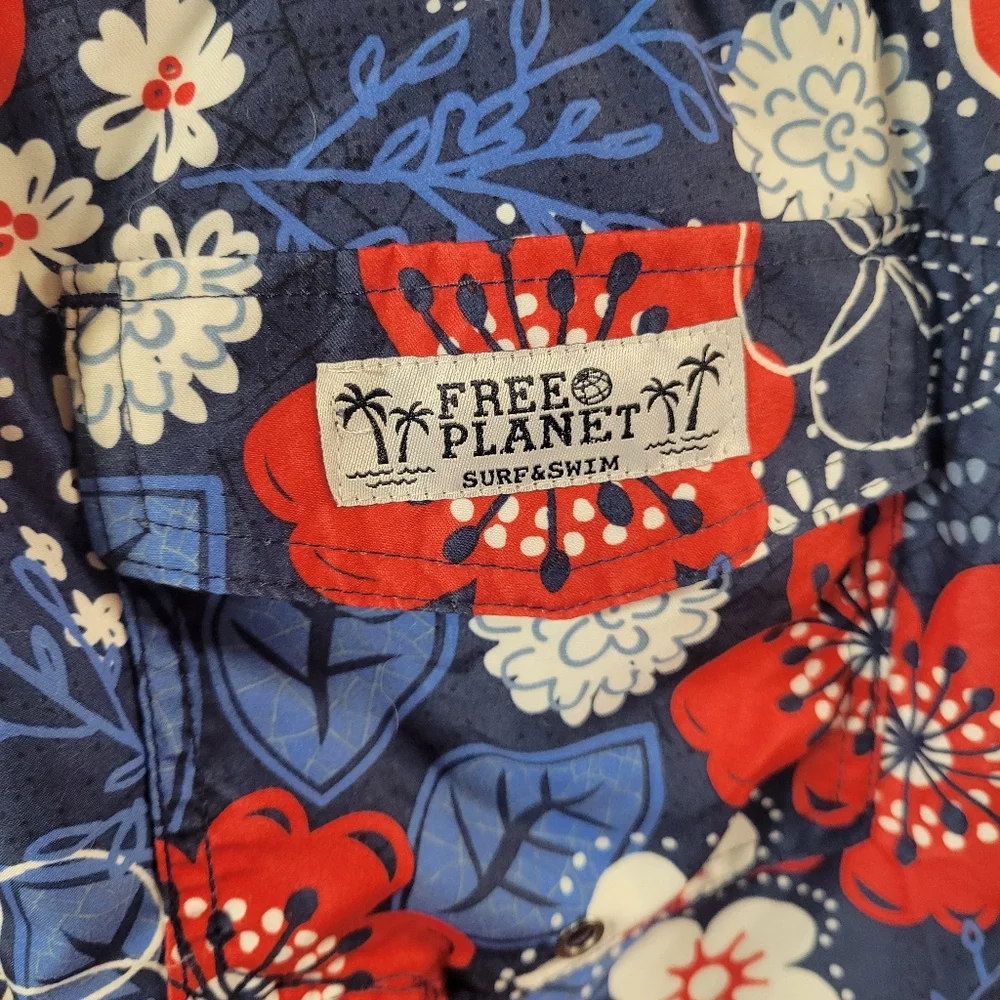 Free Planet Surf‎ NWOT 2PC Floral Blue and Red Men's Short & Shirt Set